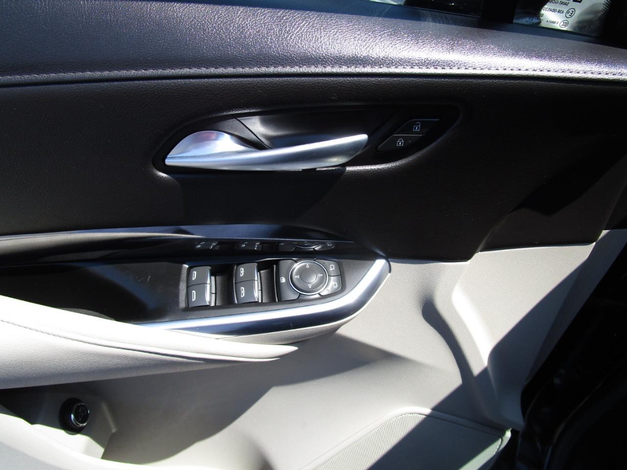 Cadillac XT4 FWD 4dr Luxury 2021