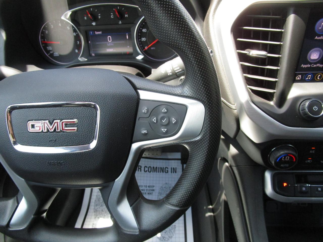 GMC Acadia FWD 4dr SLE 2023