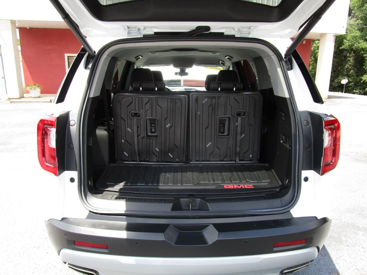 GMC Acadia FWD 4dr SLE 2023
