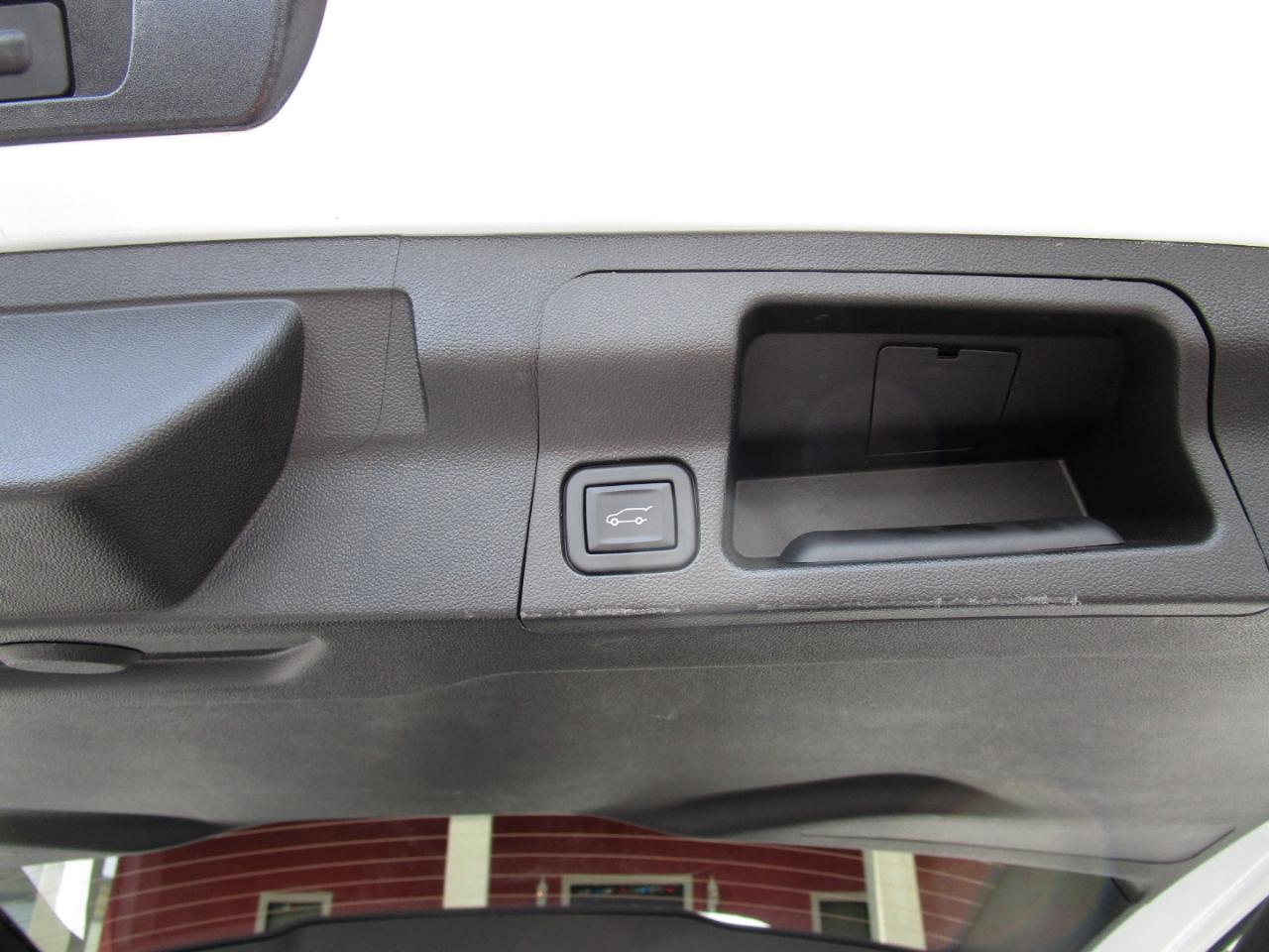 GMC Acadia FWD 4dr SLE 2023