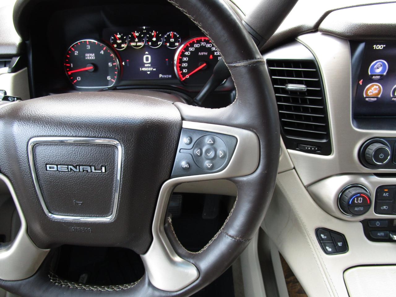 GMC Yukon 2WD 4dr Denali 2015