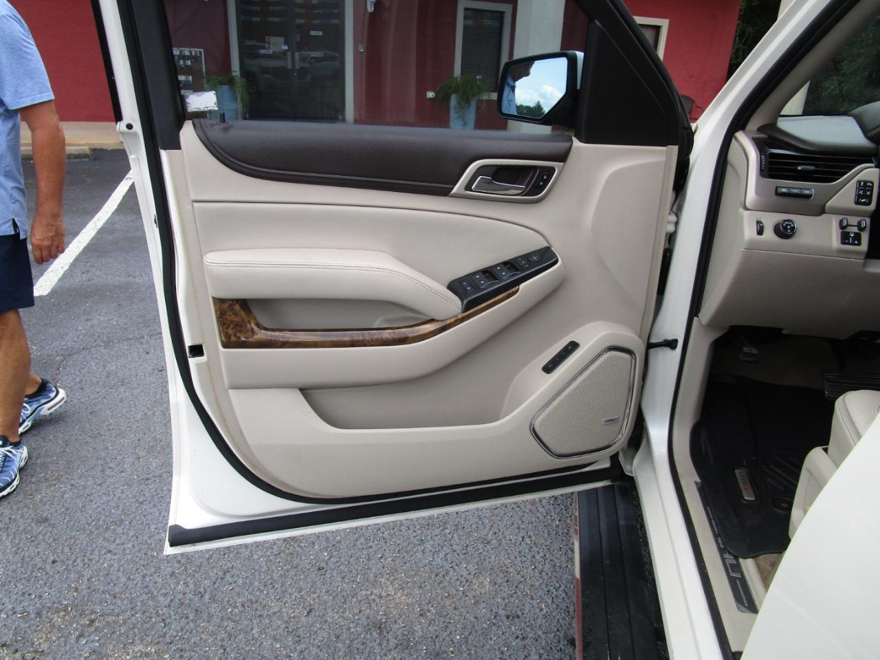 GMC Yukon 2WD 4dr Denali 2015