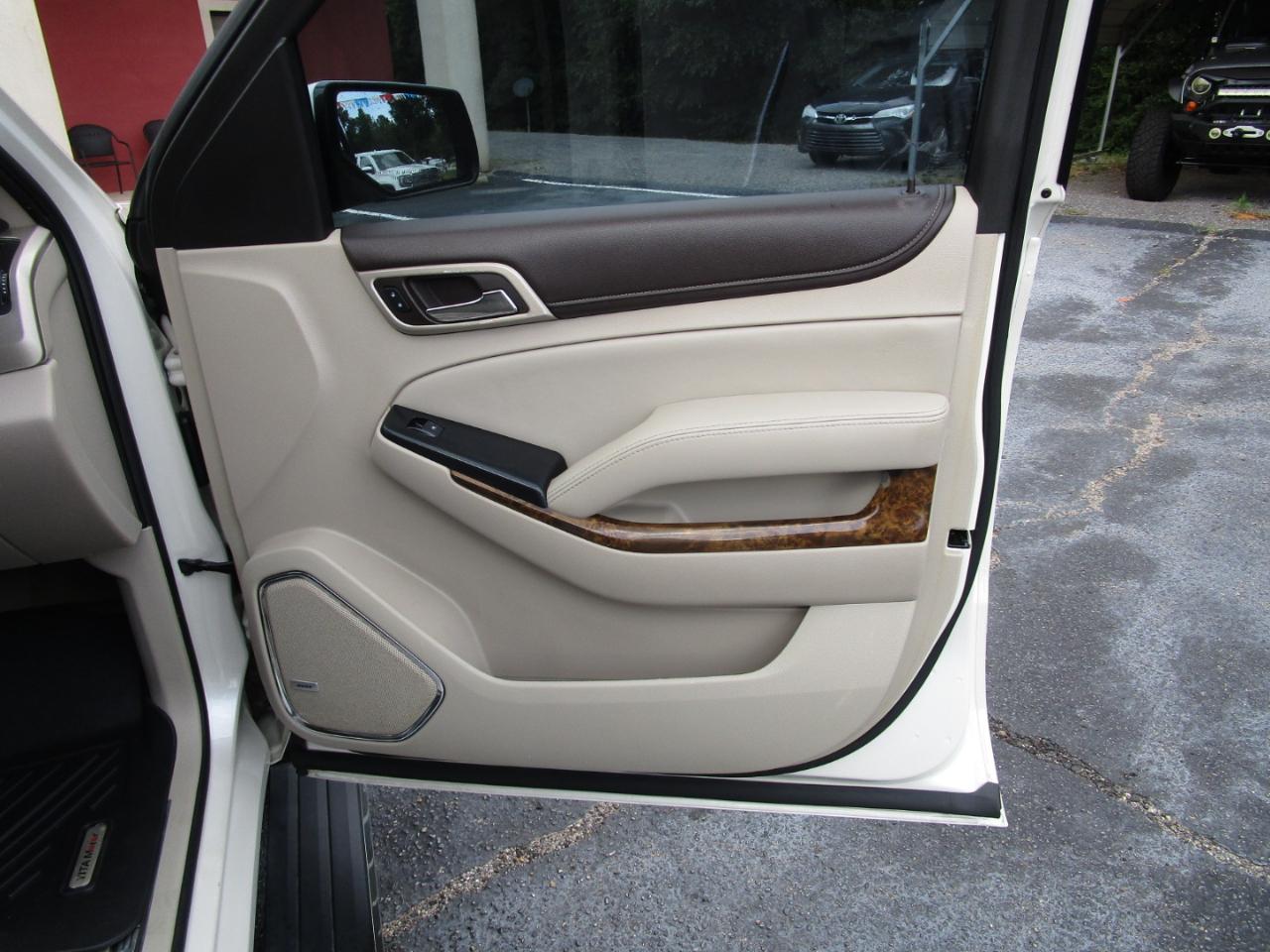 GMC Yukon 2WD 4dr Denali 2015