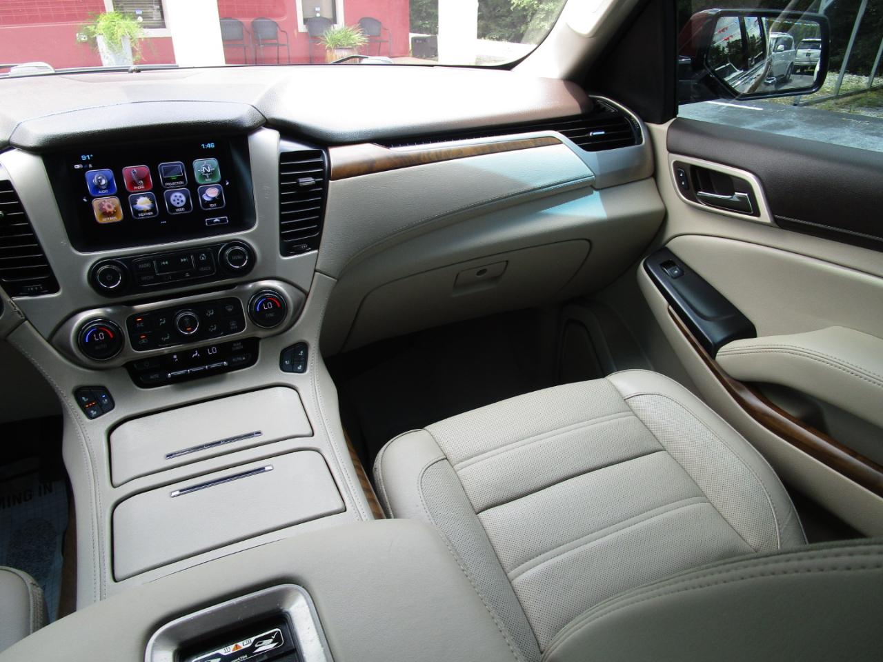 GMC Yukon 4WD 4dr Denali 2019
