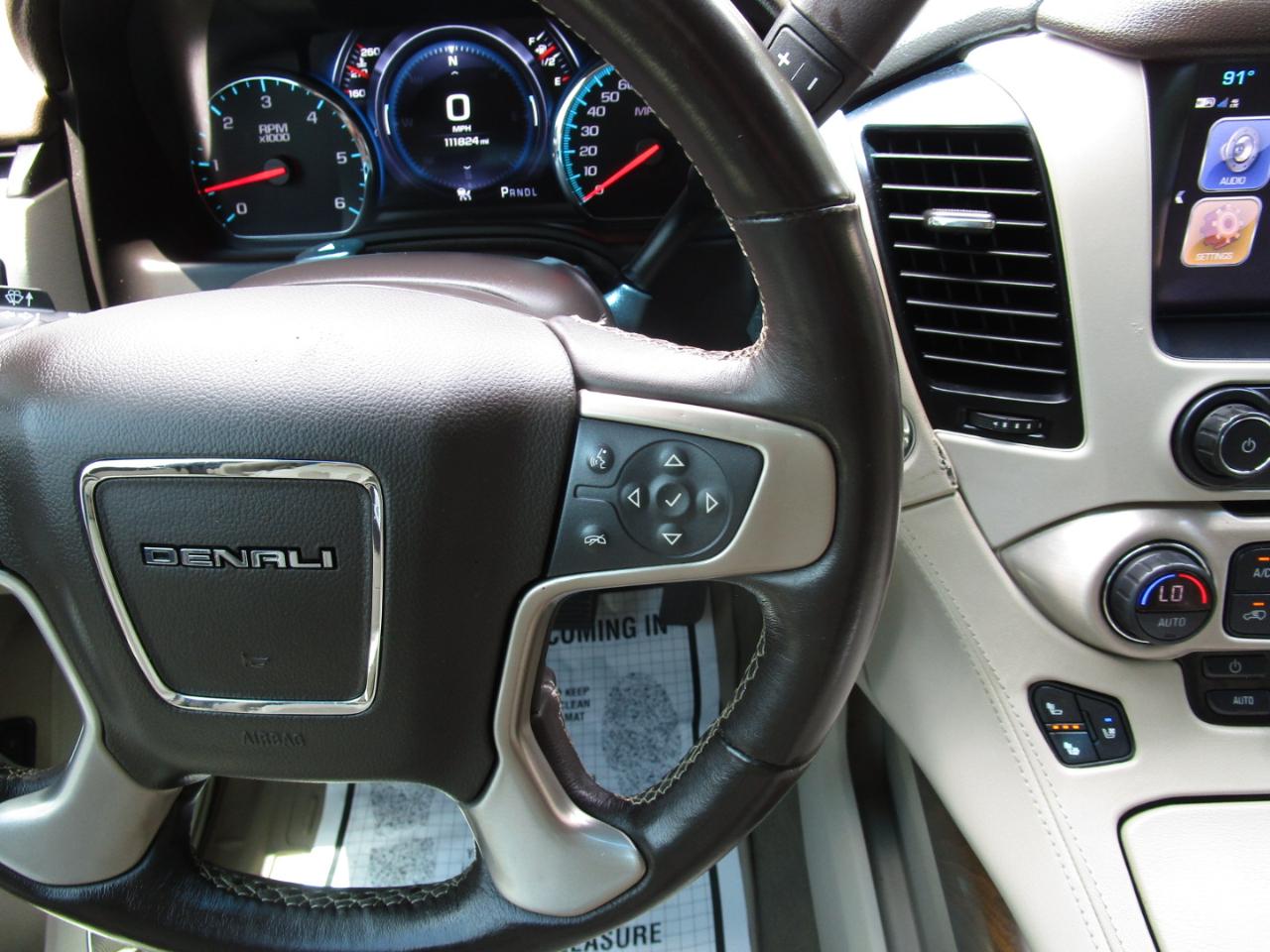 GMC Yukon 4WD 4dr Denali 2019