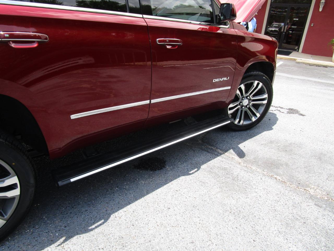 GMC Yukon 4WD 4dr Denali 2019