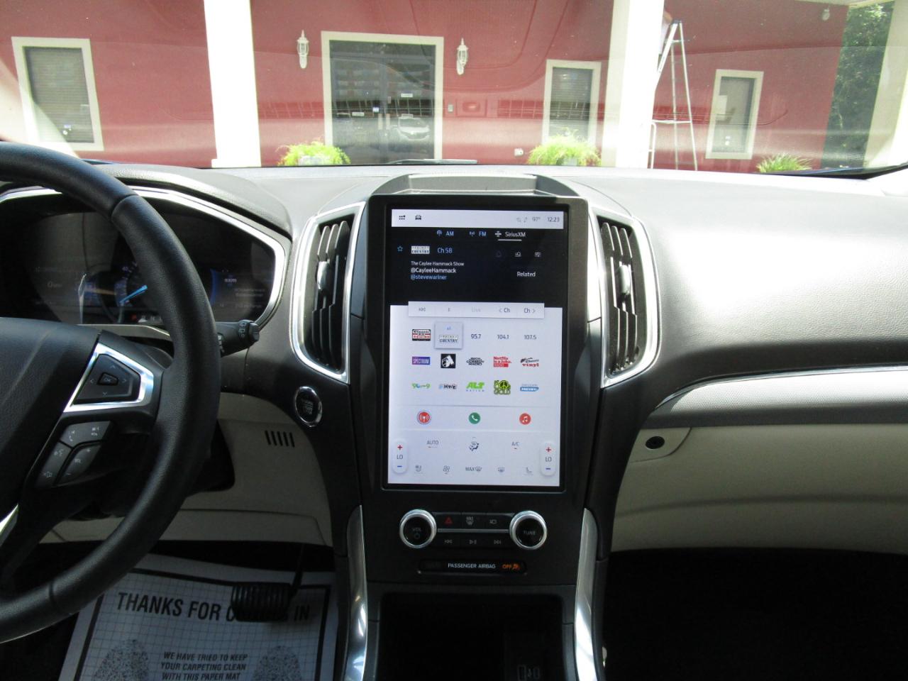 Ford Edge Titanium FWD 2021