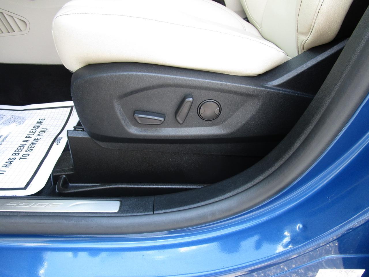 Ford Edge Titanium FWD 2021