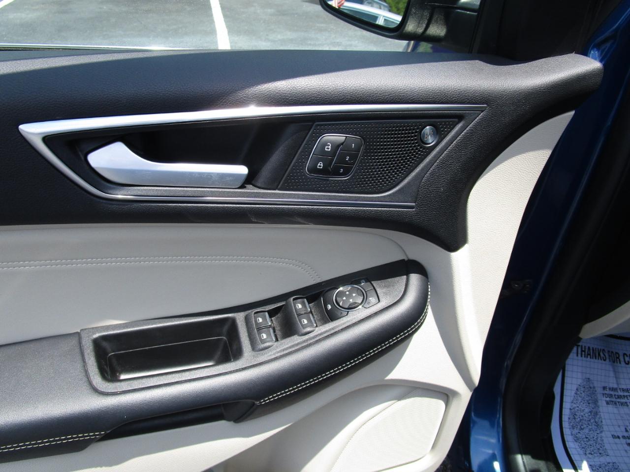 Ford Edge Titanium FWD 2021