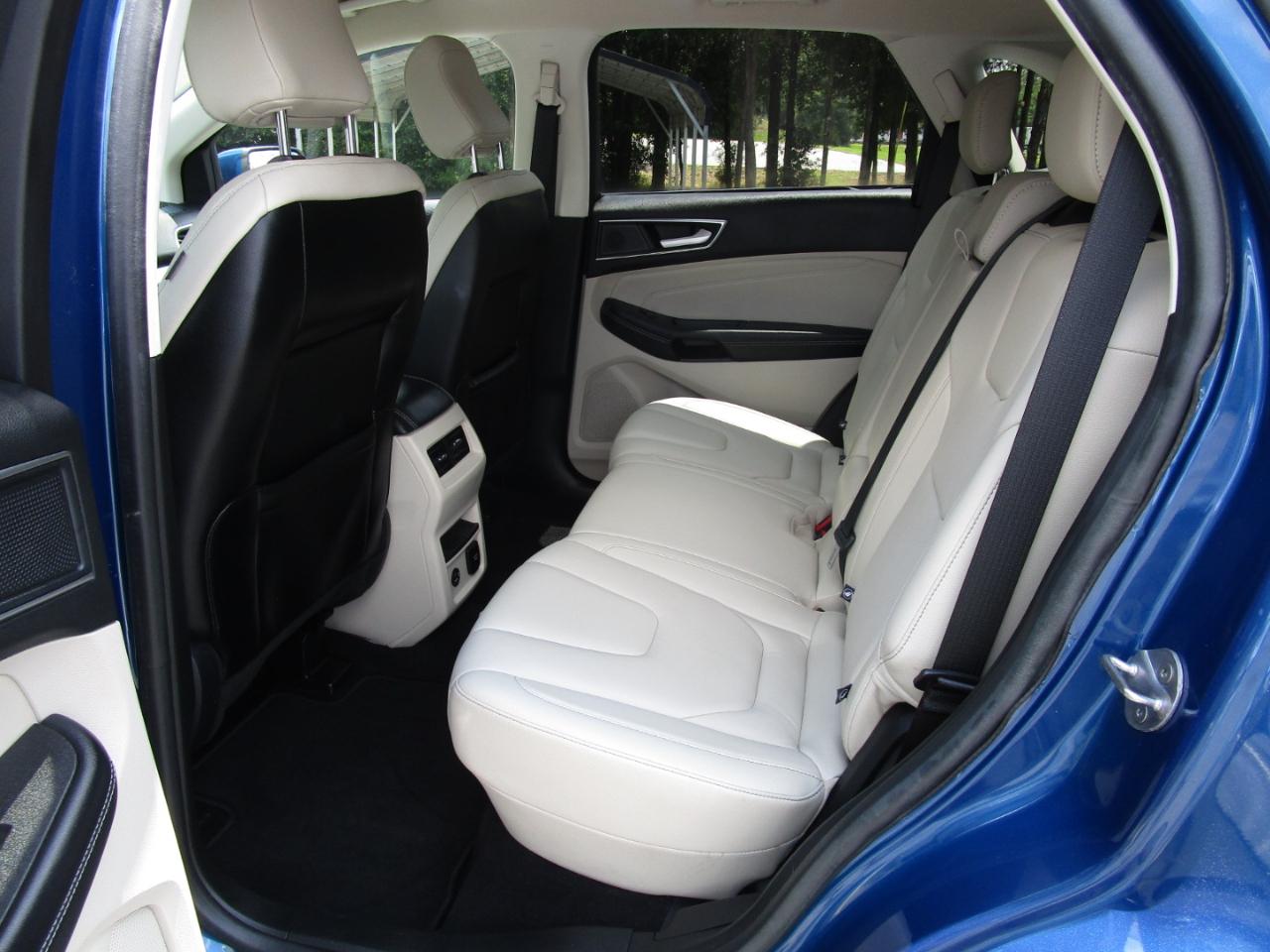 Ford Edge Titanium FWD 2021