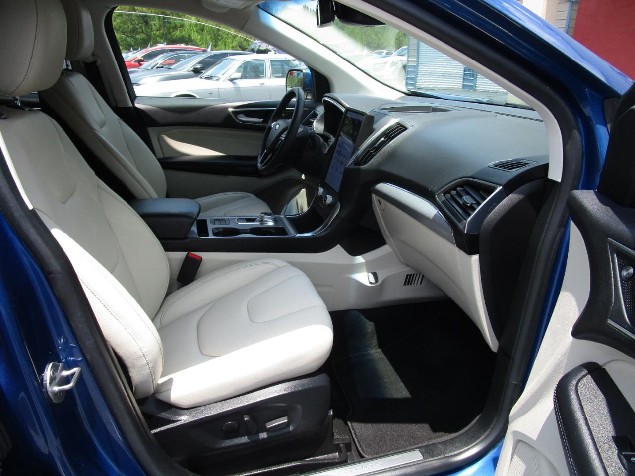 Ford Edge Titanium FWD 2021
