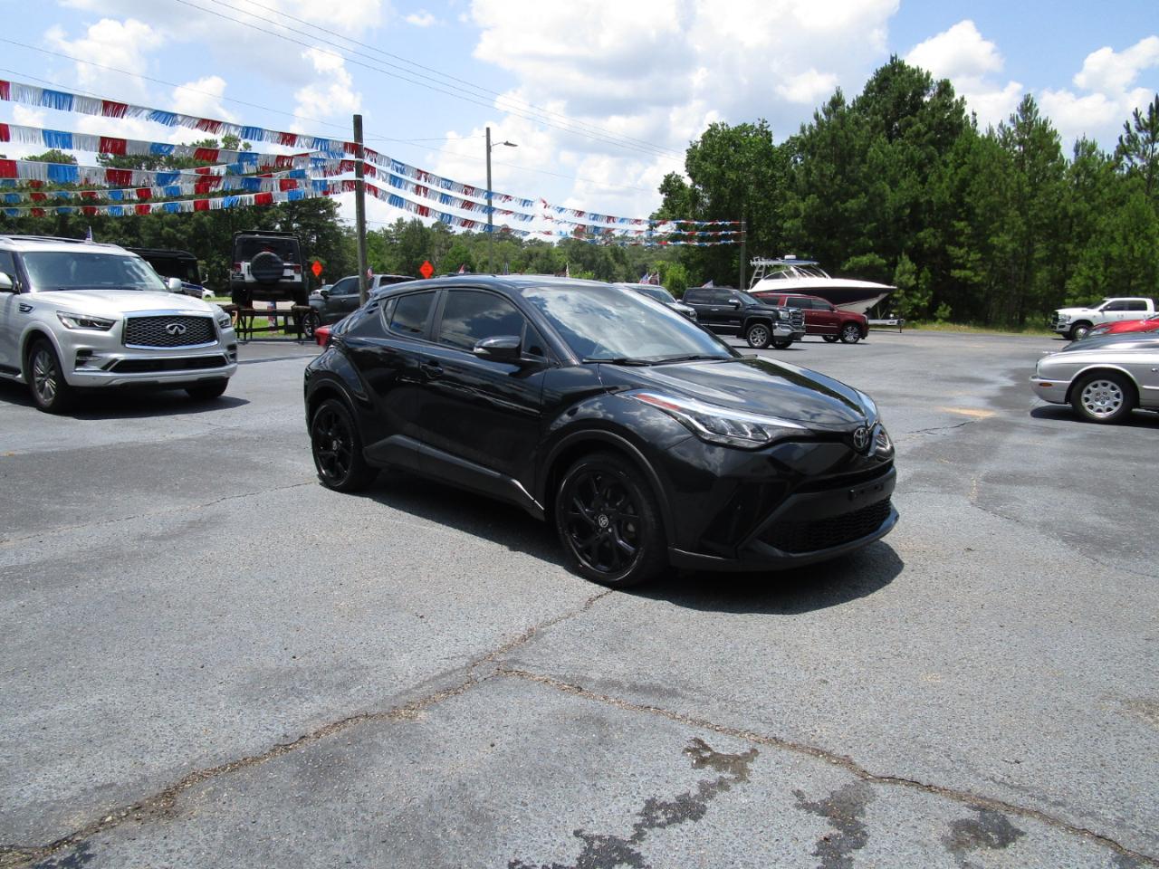 Toyota C-HR Nightshade FWD (Natl) 2021
