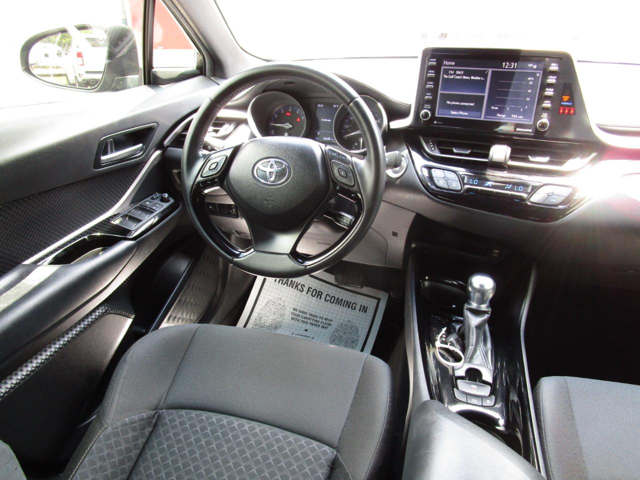 Toyota C-HR Nightshade FWD (Natl) 2021