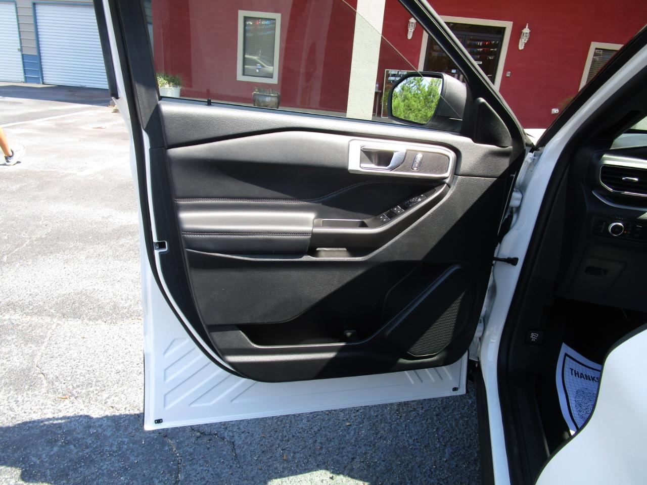 Ford Explorer XLT RWD 2020