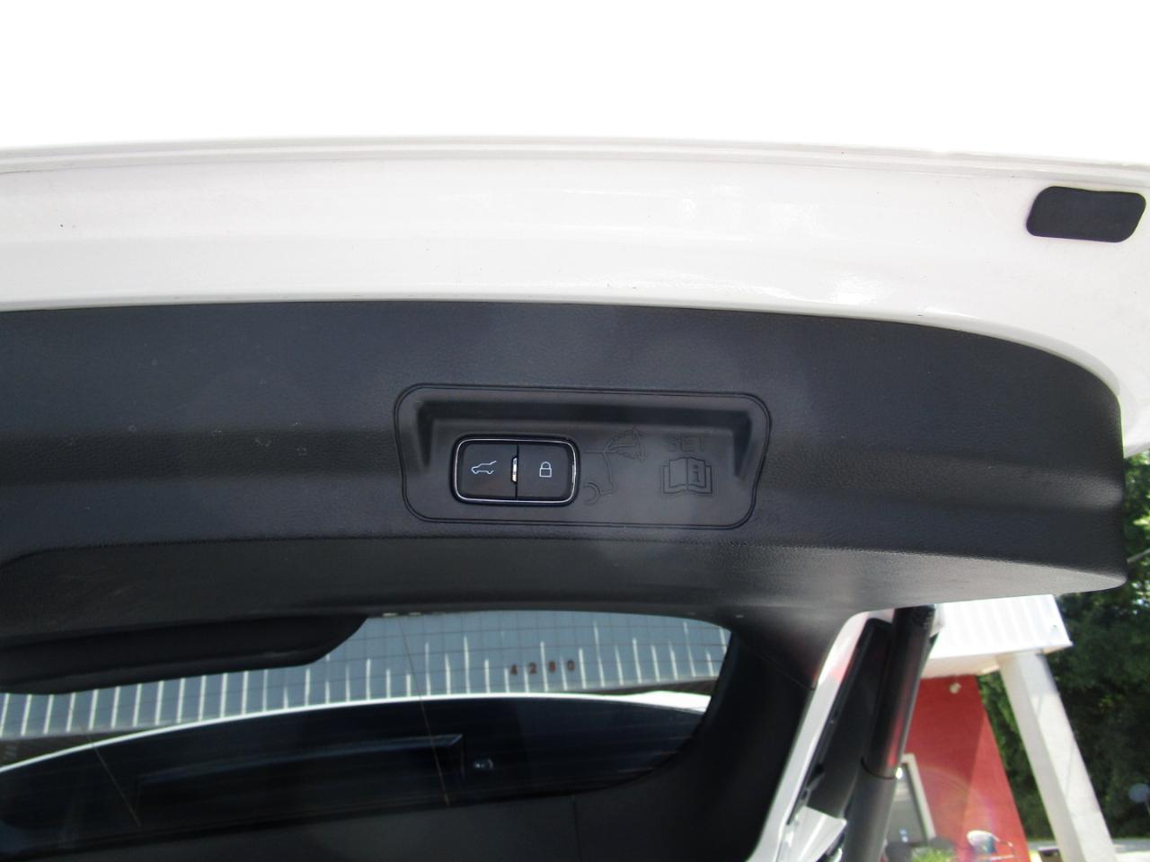 Ford Explorer XLT RWD 2020
