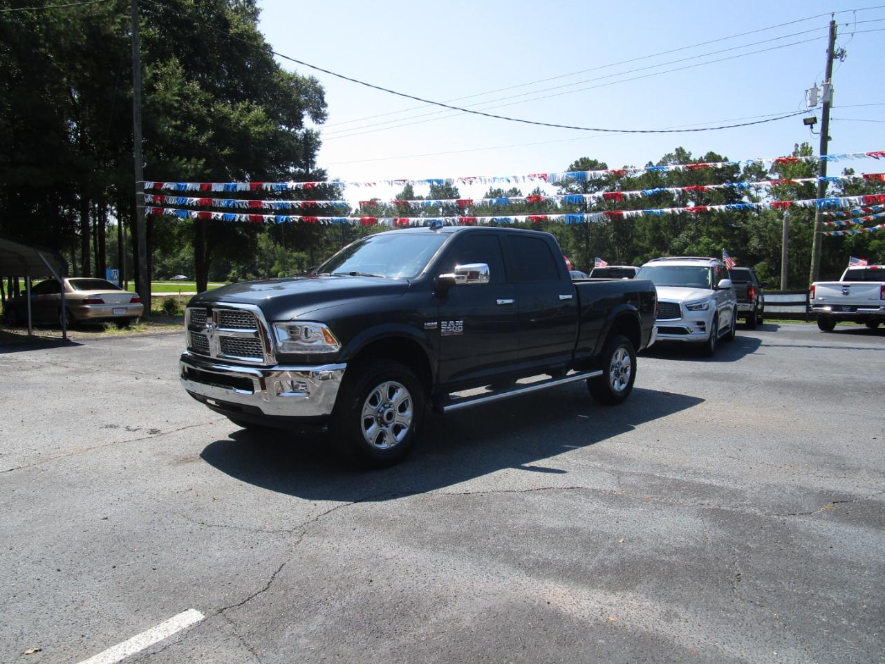 RAM 2500 Laramie 4x4 Crew Cab 6'4" Box 2018