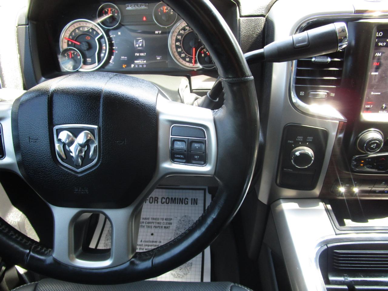 RAM 2500 Laramie 4x4 Crew Cab 6'4" Box 2018