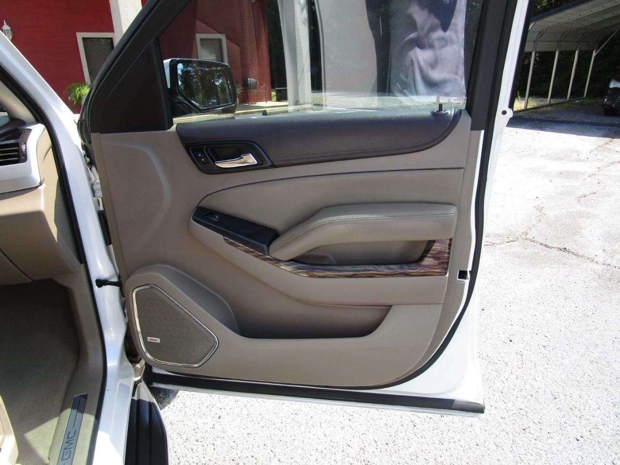 GMC Yukon 2WD 4dr SLT 2016
