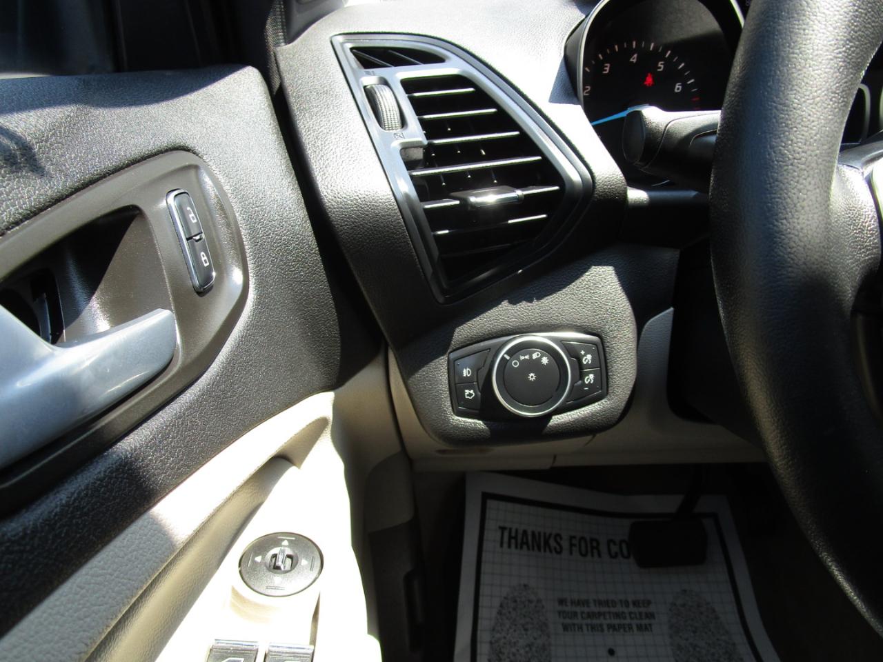 Ford Escape FWD 4dr SE 2016