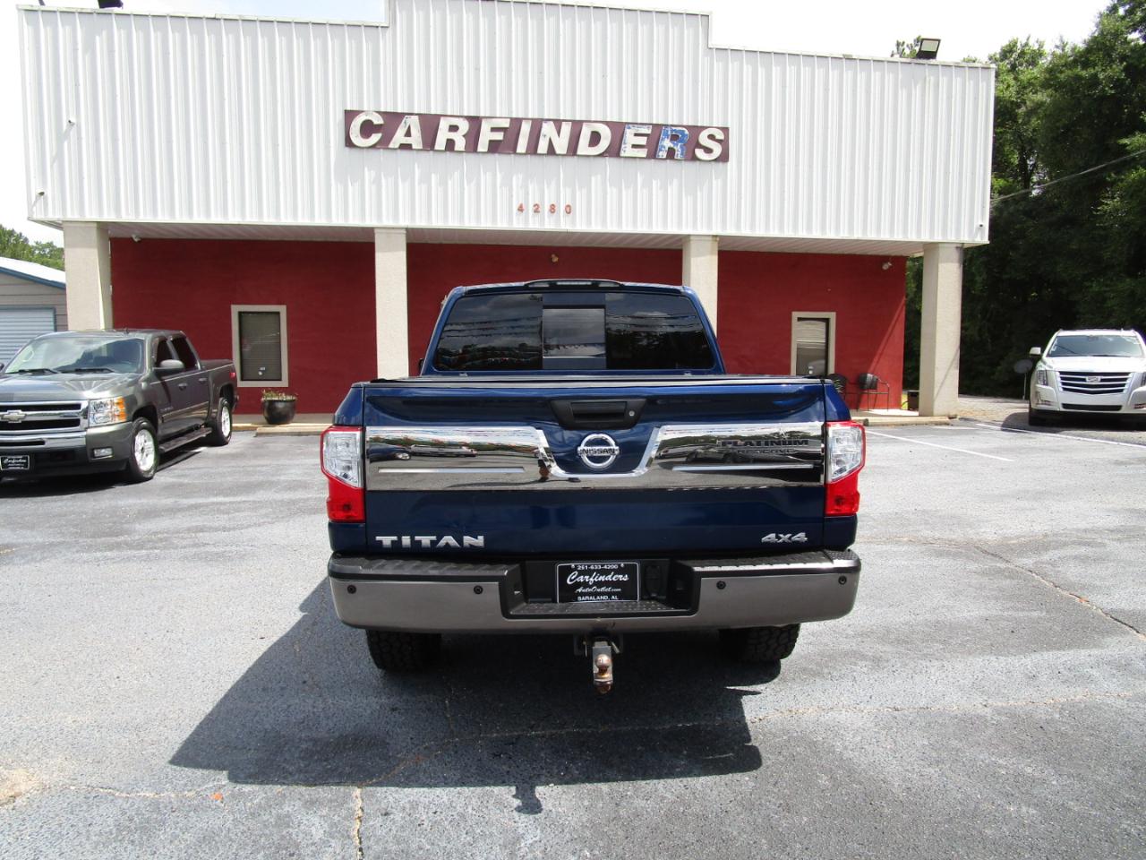 Nissan Titan 4x4 Crew Cab Platinum Reserve 2018