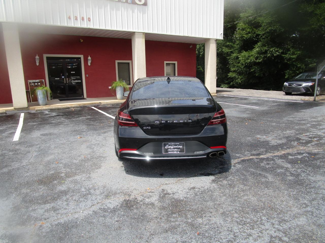 Genesis G70 2.0T RWD 2022