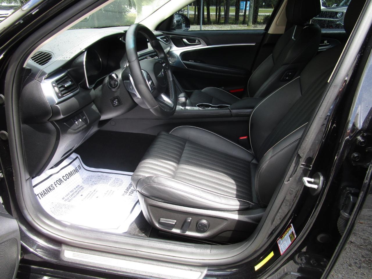 Genesis G70 2.0T RWD 2022