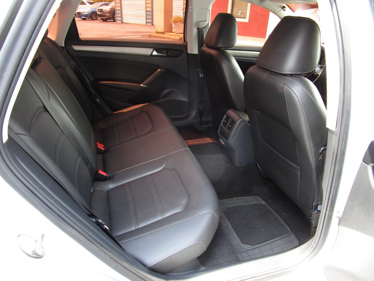 Volkswagen Passat 2.0T SE Auto 2020