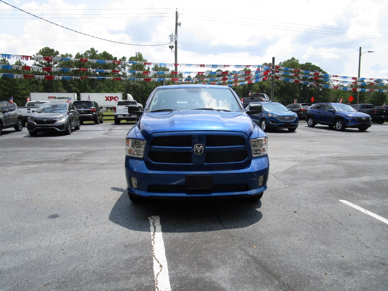 RAM 1500 Express 4x4 Quad Cab 6'4" Box 2017