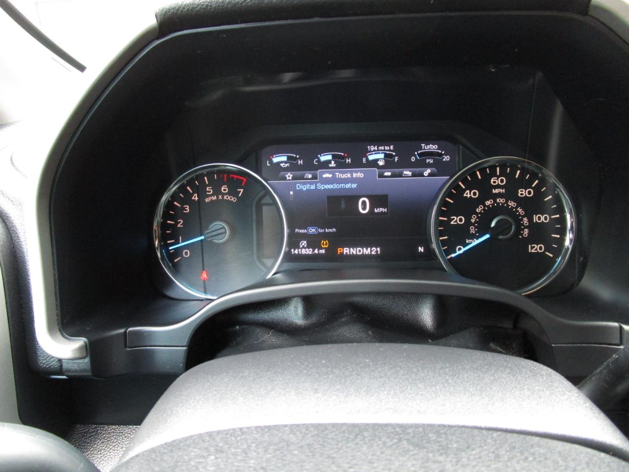 Ford Super Duty F-250 SRW King Ranch 4WD Crew Cab 8' Box 2019