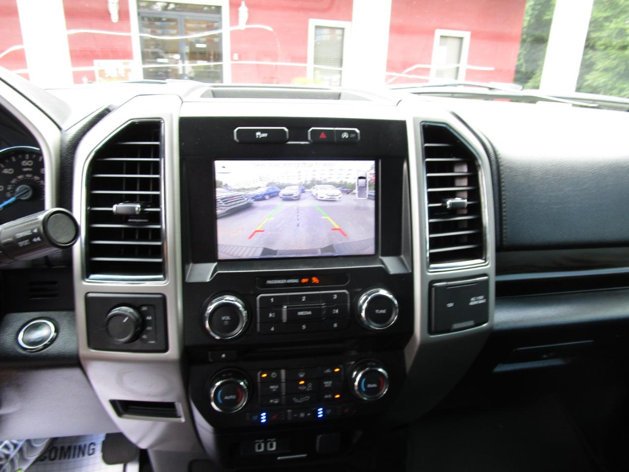 Ford Super Duty F-250 SRW King Ranch 4WD Crew Cab 8' Box 2019