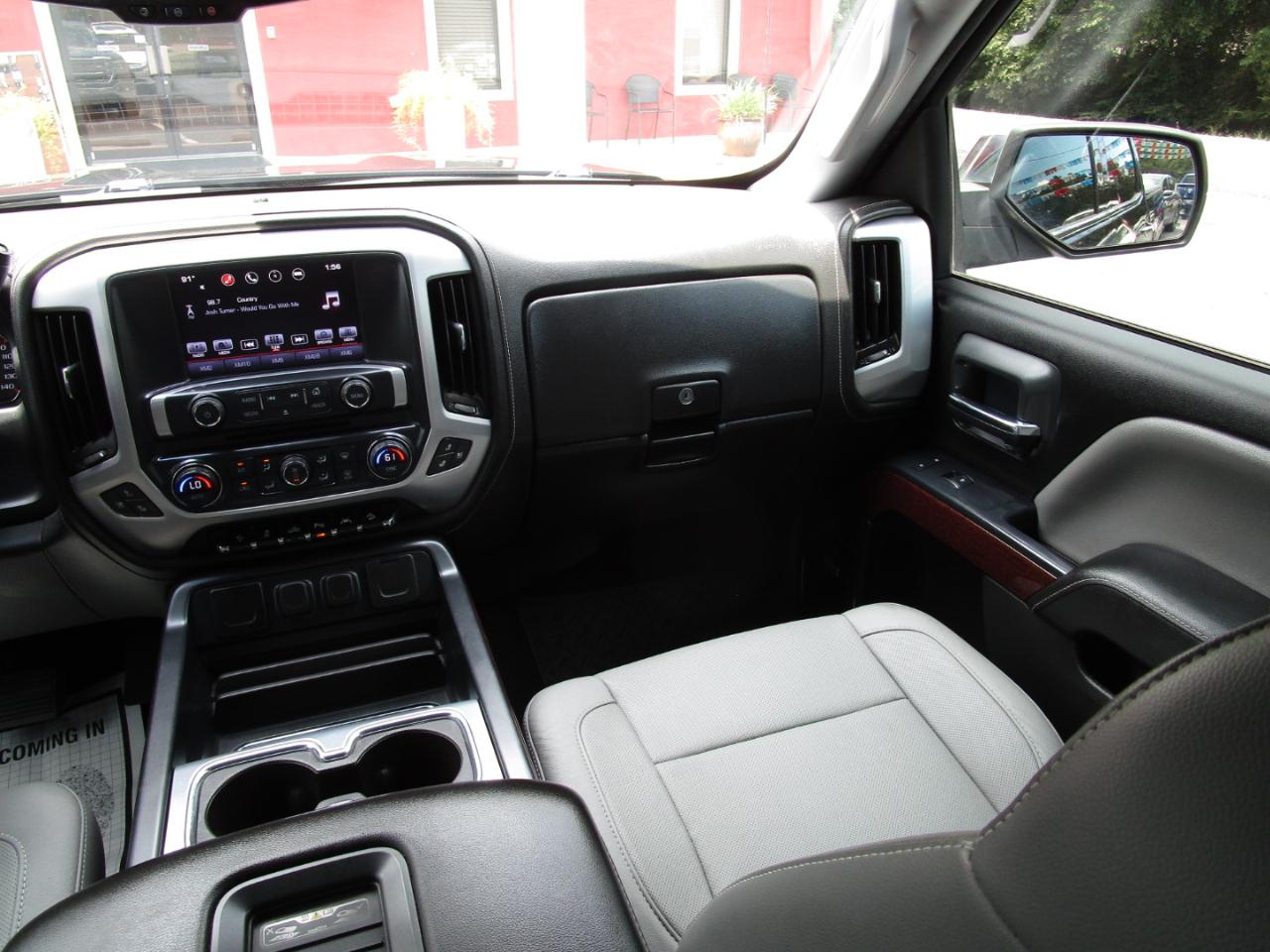 GMC Sierra 1500 4WD Crew Cab 143.5" SLT 2016