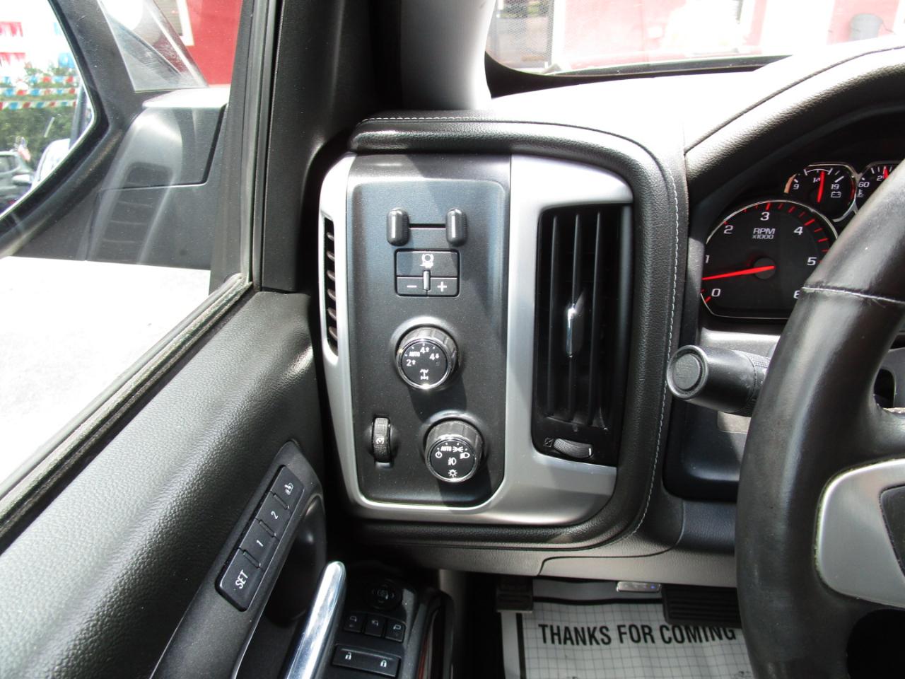 GMC Sierra 1500 4WD Crew Cab 143.5" SLT 2016