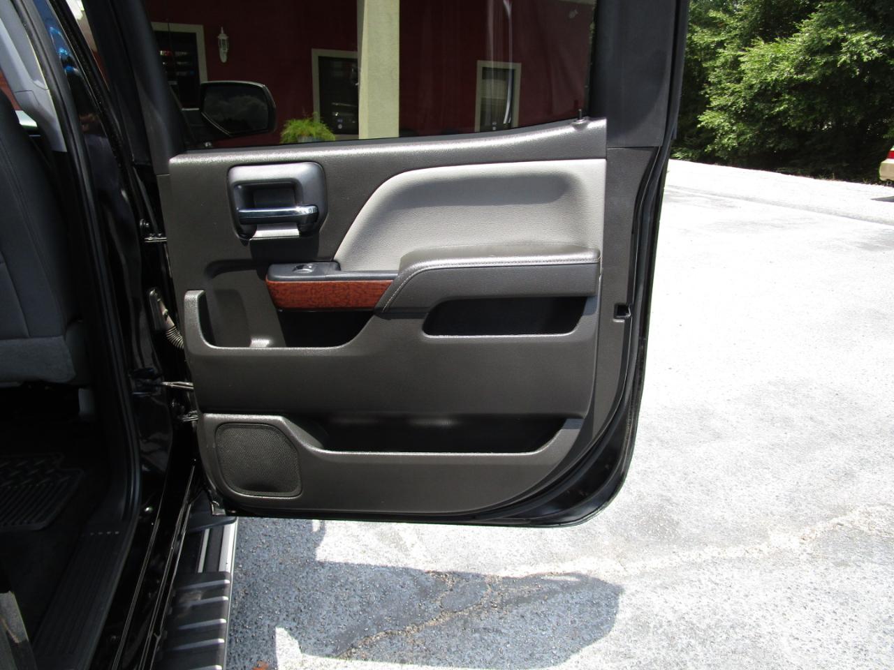 GMC Sierra 1500 4WD Crew Cab 143.5" SLT 2016