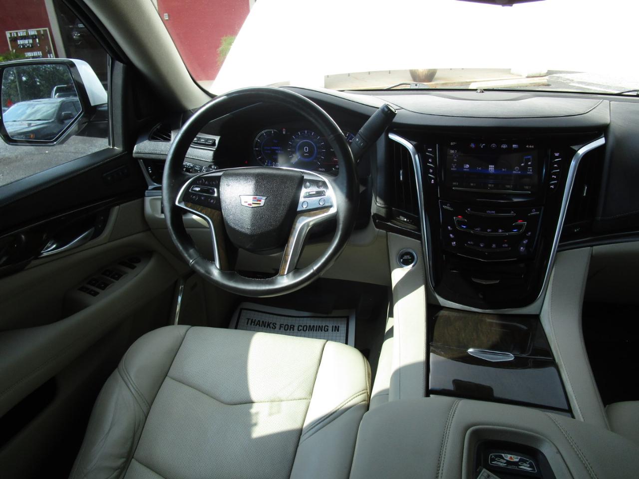 Cadillac Escalade 4WD 4dr Premium Luxury 2018