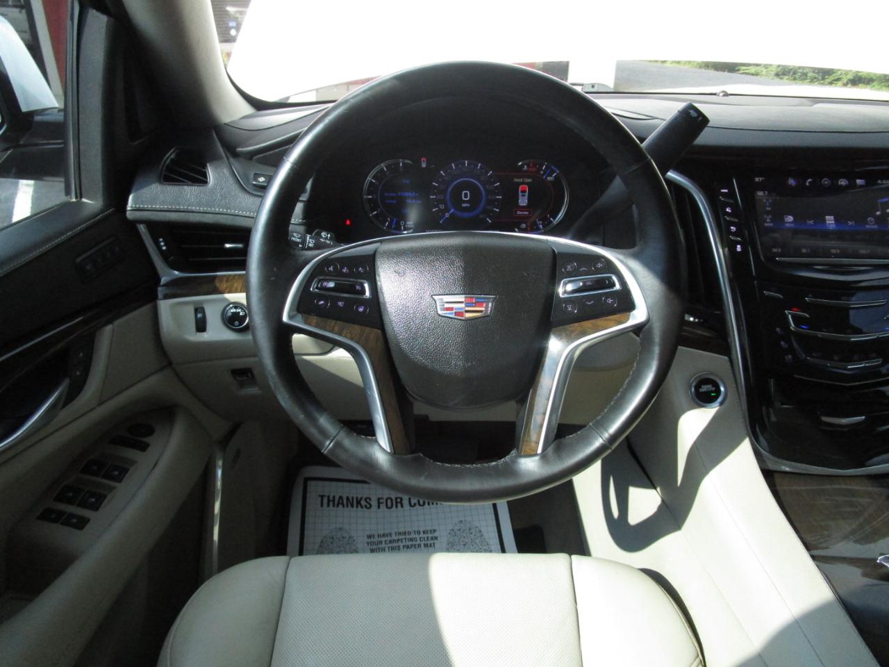 Cadillac Escalade 4WD 4dr Premium Luxury 2018