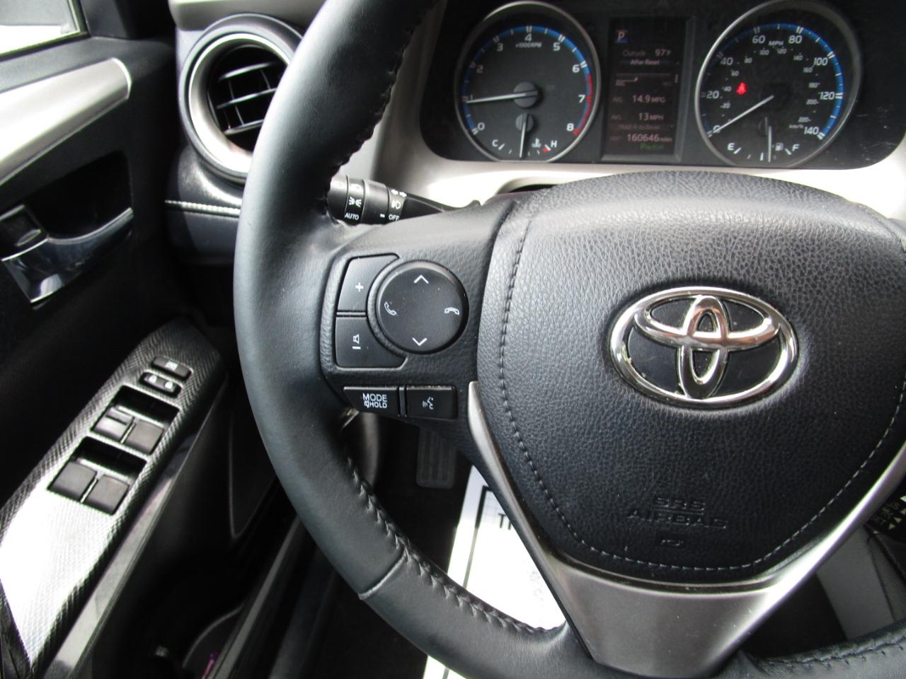 Toyota RAV4 Adventure AWD (Natl) 2018