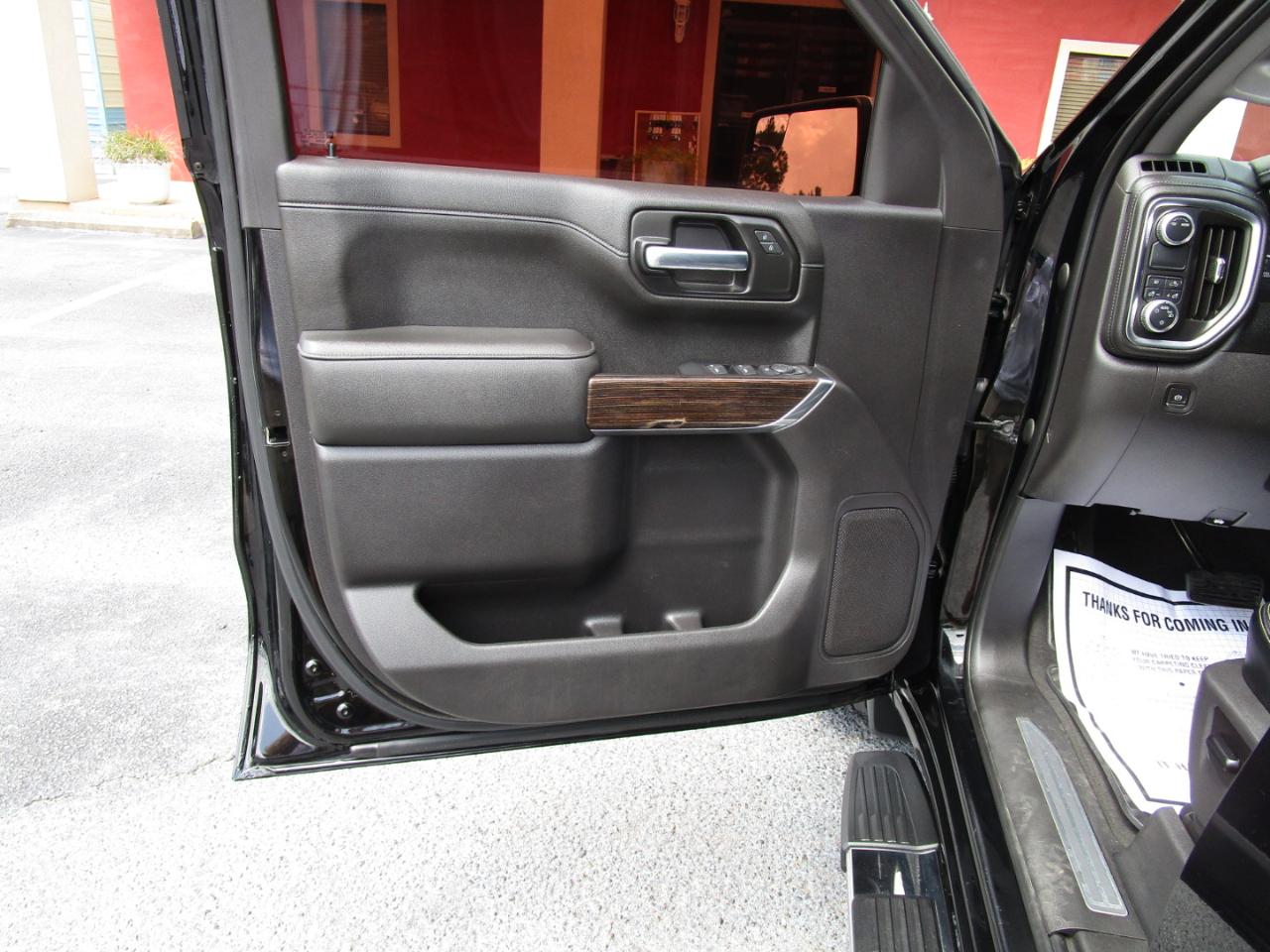 GMC Sierra 1500 2WD Crew Cab 147" SLE 2021