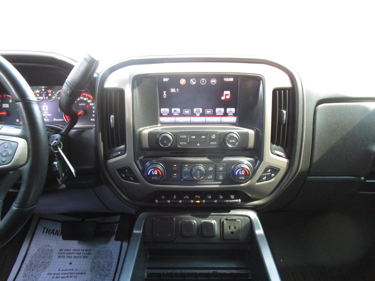 GMC Sierra 2500HD 4WD Crew Cab 153.7" Denali 2016