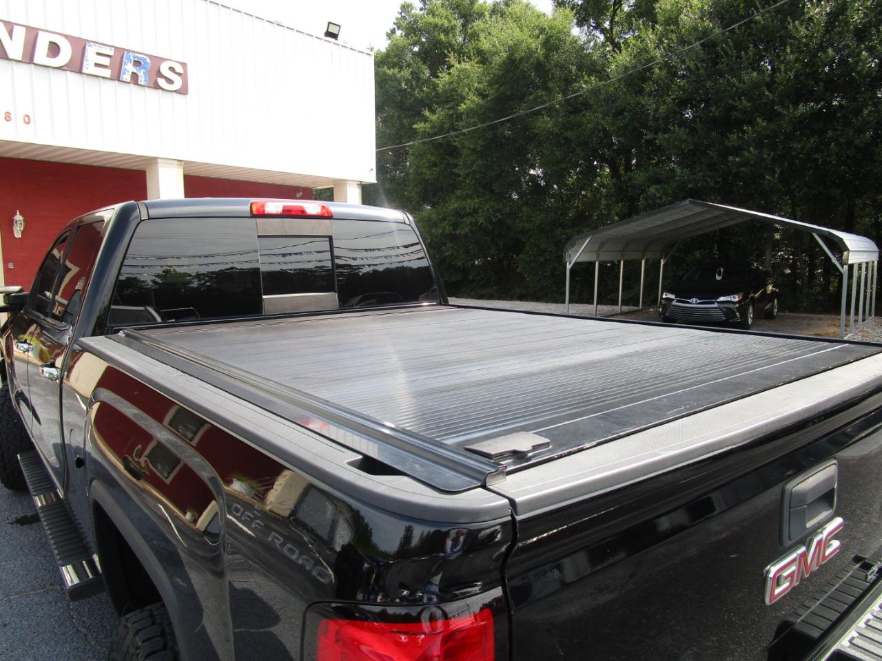 GMC Sierra 2500HD 4WD Crew Cab 153.7" Denali 2016