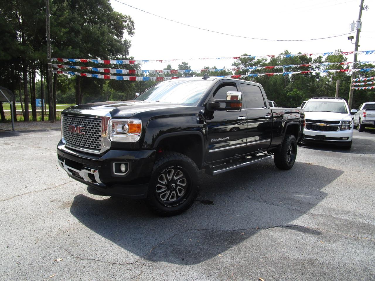GMC Sierra 2500HD 4WD Crew Cab 153.7" Denali 2016