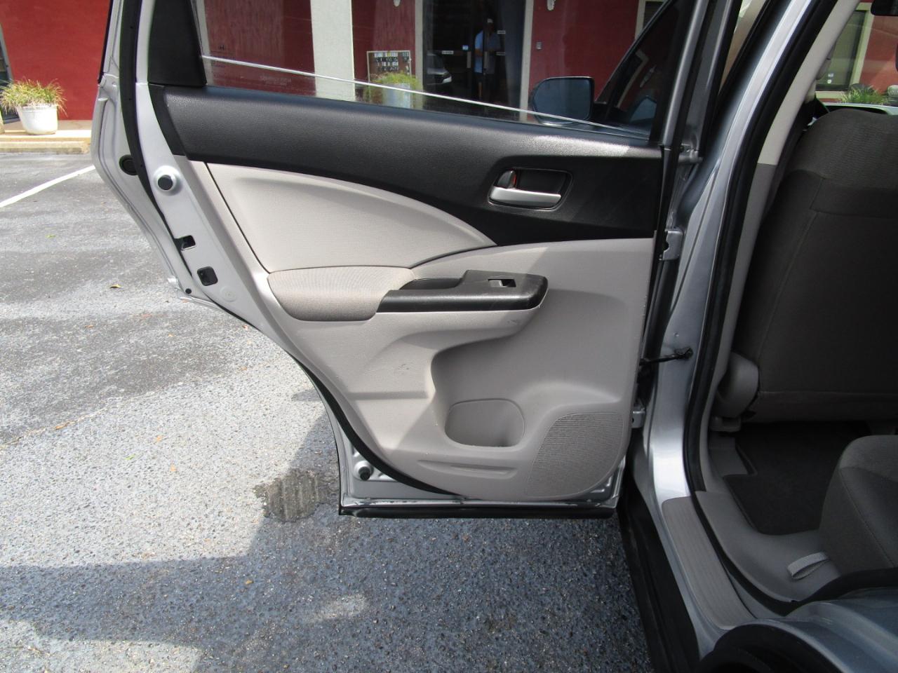 Honda CR-V 2WD 5dr LX 2013