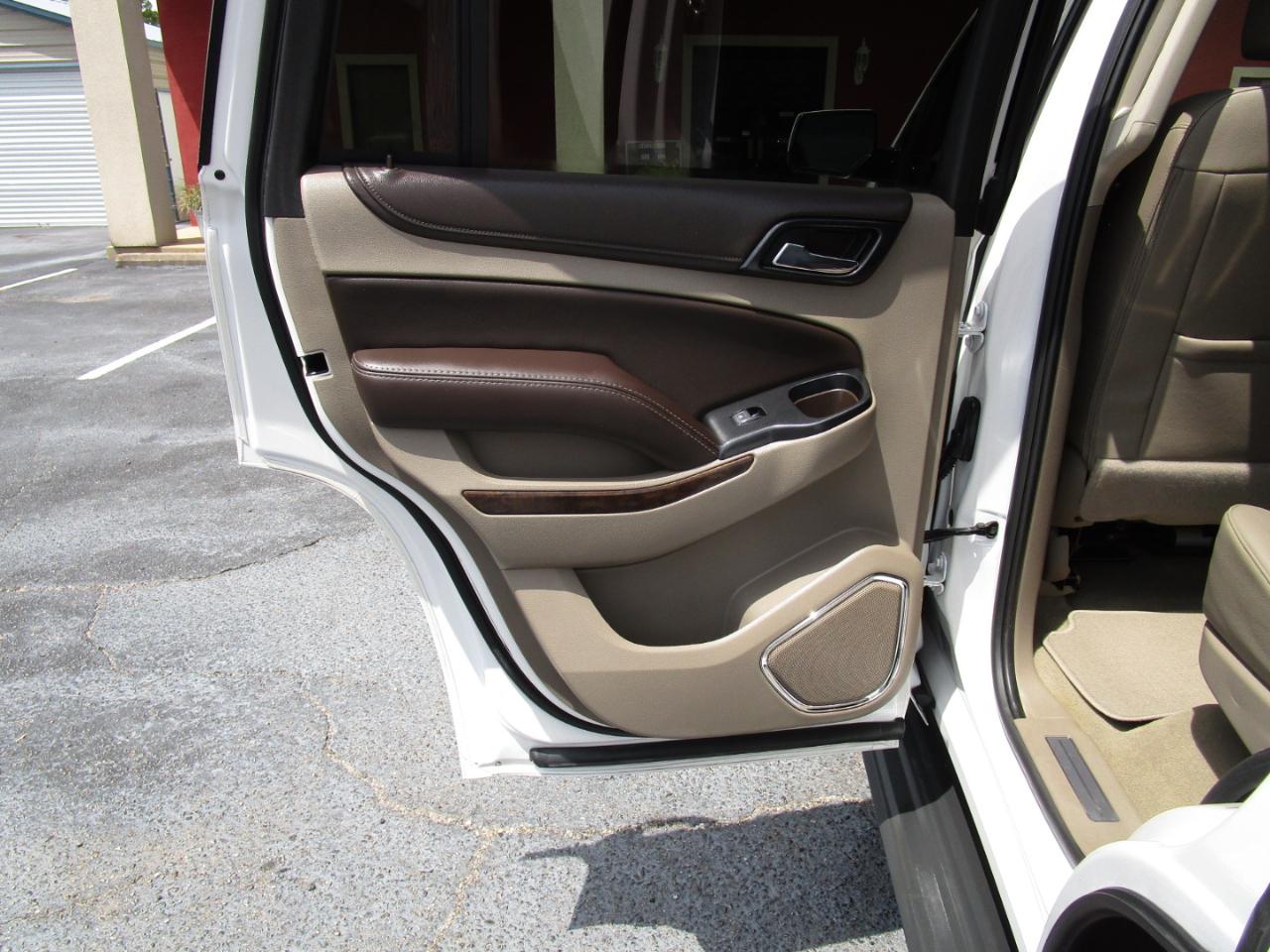 Chevrolet Tahoe 2WD 4dr LT 2017