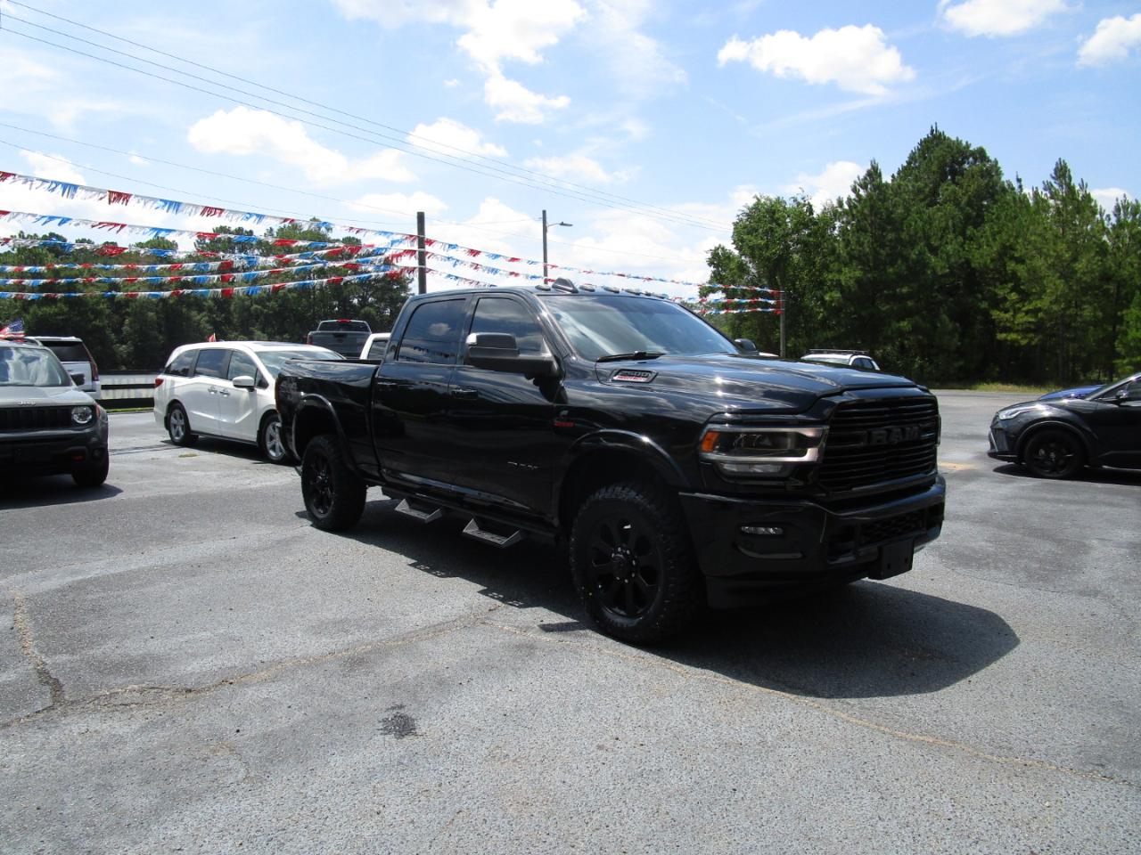 RAM 2500 Laramie 4x4 Crew Cab 6'4" Box 2022