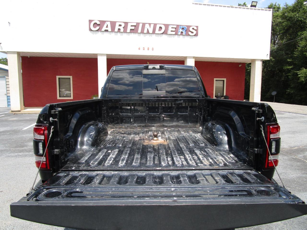 RAM 2500 Laramie 4x4 Crew Cab 6'4" Box 2022