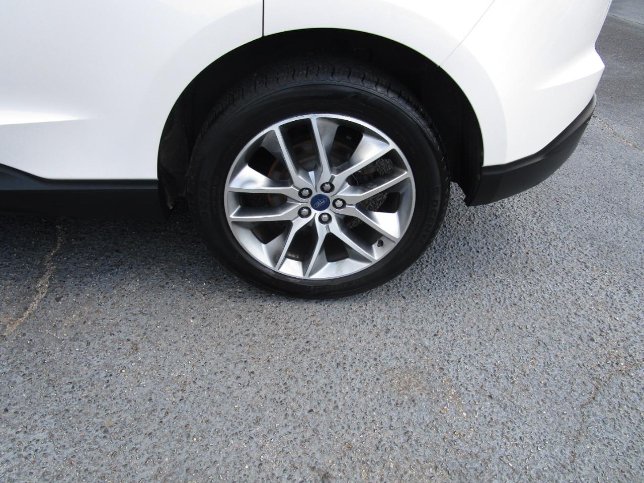 Ford Edge Titanium FWD 2017