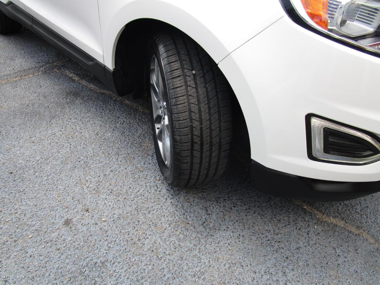 Ford Edge Titanium FWD 2017