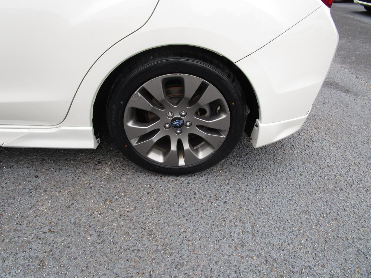 Subaru Impreza Wagon 5dr CVT 2.0i Sport Premium 2016