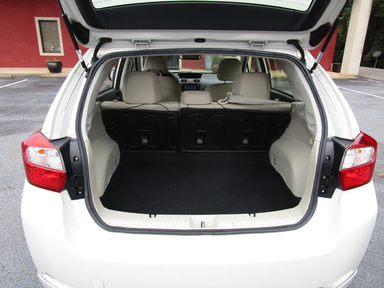 Subaru Impreza Wagon 5dr CVT 2.0i Sport Premium 2016