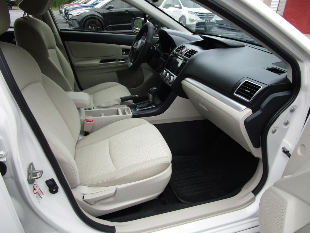 Subaru Impreza Wagon 5dr CVT 2.0i Sport Premium 2016