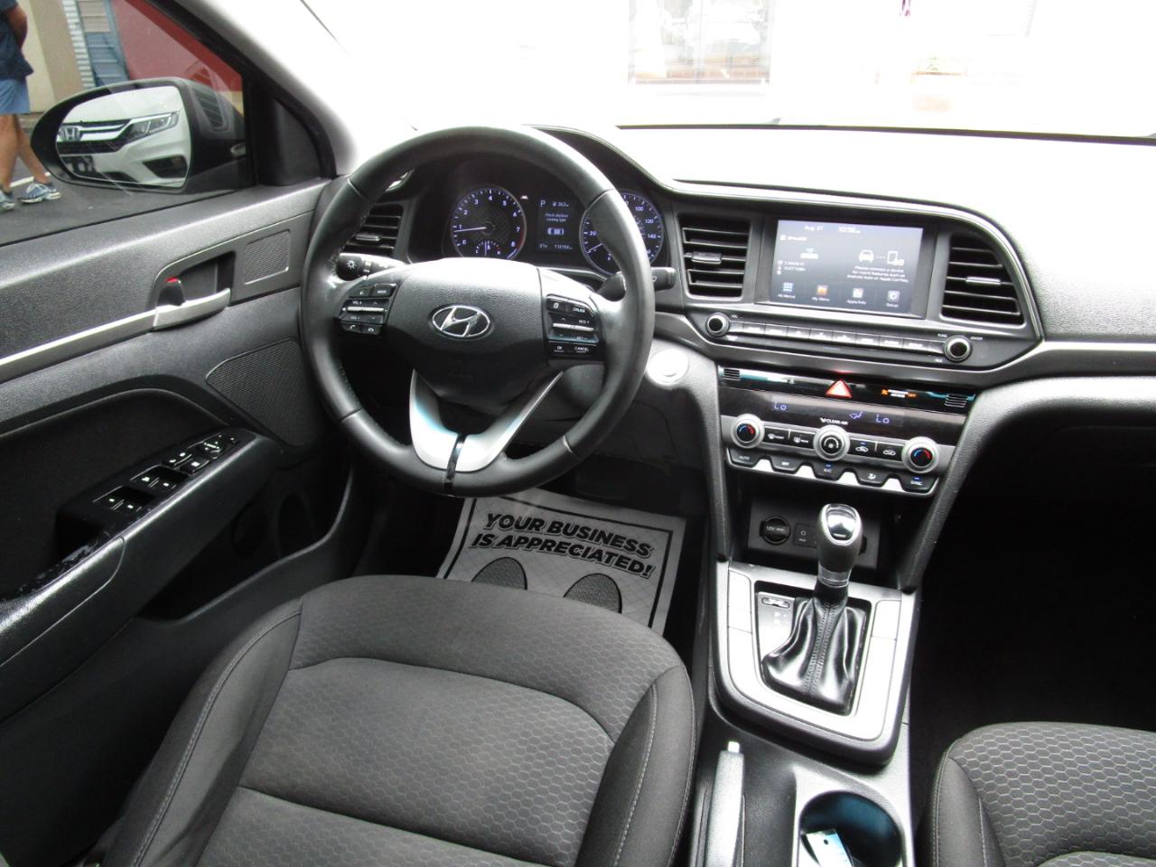 Hyundai Elantra Value Edition Auto 2019